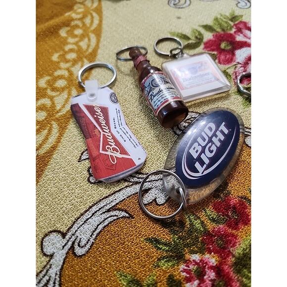 Budweiser Bud Light Key Chain Bundle Beer Bottle Opener Nascar 5 Pieces - Picture 4 of 7